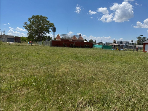 Vendo Dos Terrenos De 450 M2 C/u En Concepción Del Uruguay Entre Ríos