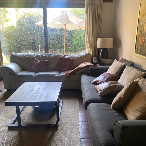 Casa En Arriendo 5 Dorm. Cercana A Colegios. Las Condes