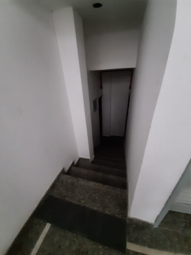 Imagem 11 de 30 de Prédio Comercial Com Área Construída De 2.489,87m2 No Bairro Rio Vermelho. - Sfl644 - 69548653