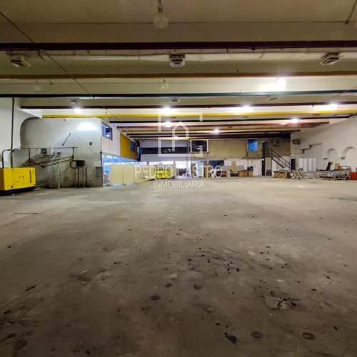 Imagen 6 de 13 de Tu Inmobiliaria Vende Gran Local Con Excelente Ubicación En El Centro Comercial Icabarú, San Félix #inversion #ideal #supermercado #comercio #crecimiento #guayana