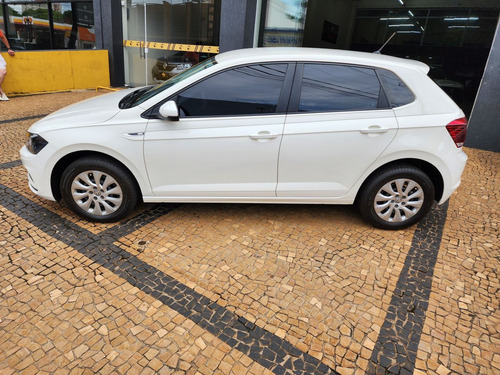 Volkswagen Polo Hatch 1.0 12V 4P MPI FLEX