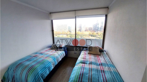 Depto 2 Dorm Amoblado - 2 Estac. Frente A Parque Araucano