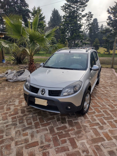 Imagen 1 de 6 de Renault Sandero Stepway 1.6 Confort 105cv 2010