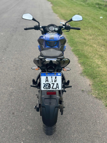 Rouser Ns 200