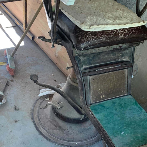 Antiguo Sillón De Dentista O Peluquero