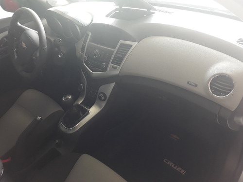 Chevrolet Cruze 1.8 Lt Mt 4 P