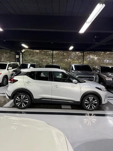 Nissan Kicks 1.6 Advance Aut