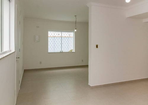 Imagem 4 de 30 de Sobrado Com 2 Dormitórios À Venda, 105 M² Por R$ 450.000,00 - Campo Grande - Santos/sp - So0767
