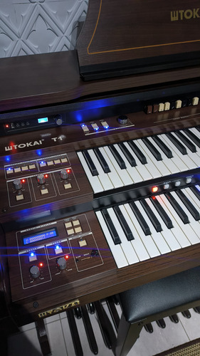 Órgão Eletrônico Tokai T1 Litúrgico Drawbar Marrom Bivolt (Usado)