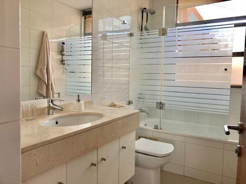 Imagen 9 de 16 de Departamento En Venta De 3 Dorm. En Vitacura