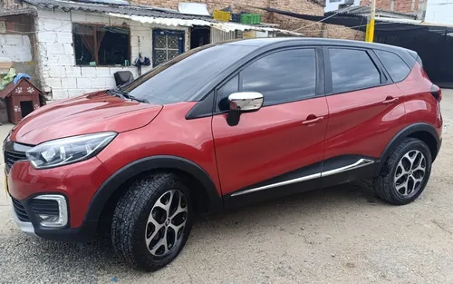 Renault Captur 2.0 Intens Automática