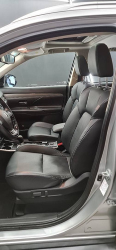 Imagem 11 de 13 de Mitsubishi Outlander 3.0 Mivec V6 Gasolina Hpe-s Awd