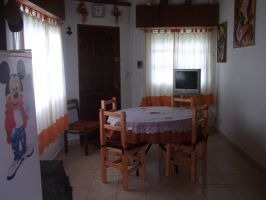 Imagen 6 de 10 de Casa En Terreno Propio - Calle 83 N° 325 - Mar Del Tuyu