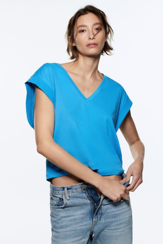 Camiseta En Cuello V De Zara Traidas De New York