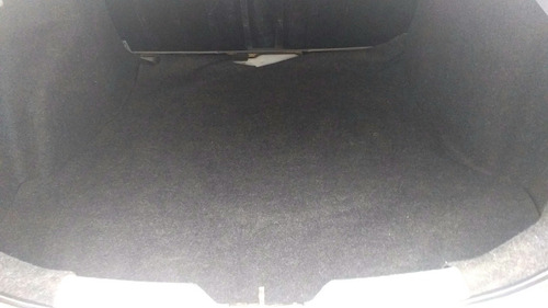 Volkswagen Voyage 1.6 Comfortline 101cv 2010