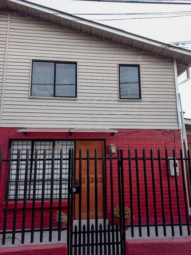 Imagen 3 de 18 de Casa En San Antonio Con Garage