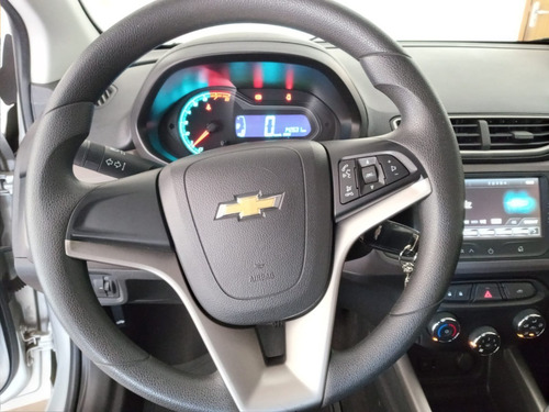 Imagem 8 de 12 de Chevrolet Prisma - 2016/2016 1.4 Lt Spe/4