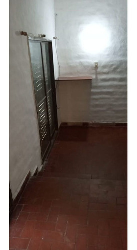 Imagen 5 de 10 de Casa Con 2 Dormitorios En Barrio Cumbres De Villa Allende