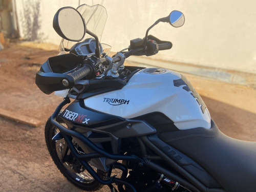 Imagem 2 de 15 de Tiger 800cc Xcx