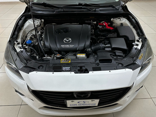 Mazda Mazda 3 S