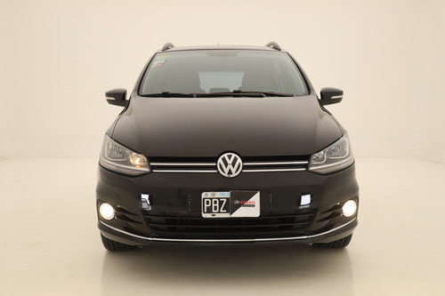 Volkswagen Suran 1.6 Highline 101cv