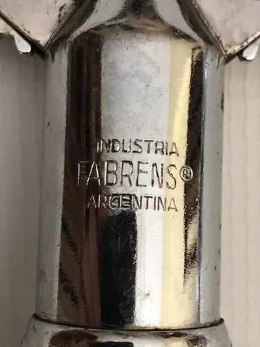 Descorchador De Vinos Metálico Fabrens Tirabuzon Destapador (Usado)