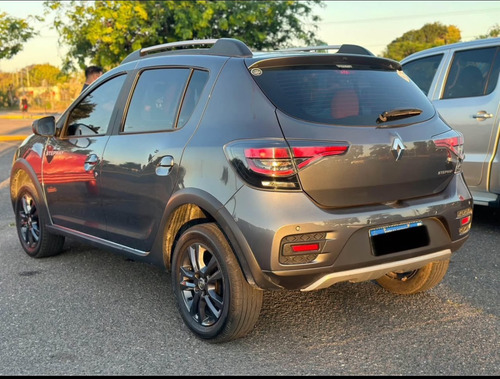 Renault Stepway 1.6 16V Intens C.A.B