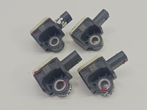 Sensor Impacto Trasero Vw Touareg 3.0 Tdi 11-15 C/u (Usado)