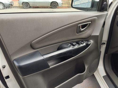 Hyundai Tucson 2.0 MPFI GLS BASE 16V 143CV 2WD FLEX 4P AUTOMÁTICO