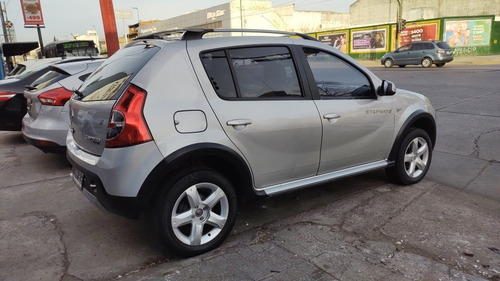 Imagen 5 de 10 de Renault Sandero Stepway 1.6 Confort Gnc 2010 Di Buono