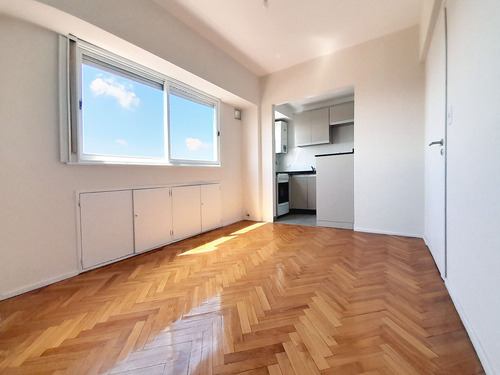 Venta 2 Ambientes A Estrenar Cochera Caballito