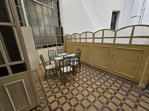 Casa En El Centro De 8 Dormitorios Y 3 Baños, Ideal Hogar Estudiantil O Empresa