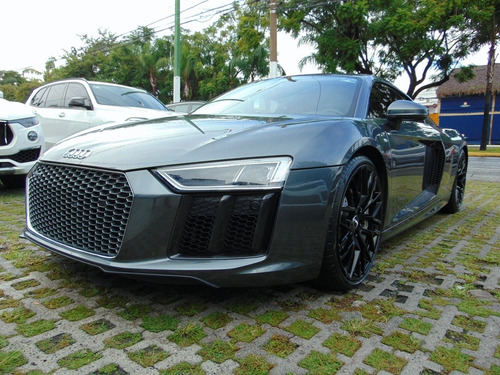 Imagen 1 de 12 de Audi R8 V10 2017 Quattro Gris