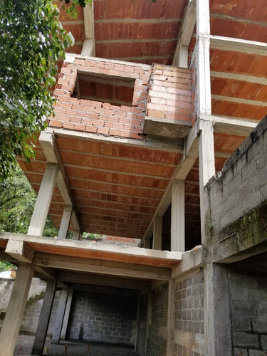 Best House Vende Excelente Terreno En Lagunetica Los Teques