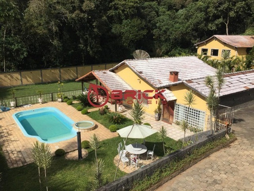 Imagem 1 de 30 de Linda Casa Na Prata Com 6 Quartos Sendo 3 Suítes E Lazer Completo. - Ca00235 - 4755671