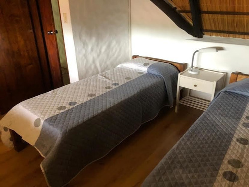 Alquiler Temporada Alta 2023/24 Casa En Playa Mansa De Punta Del Este,5 Dormitorios Y Piscina!