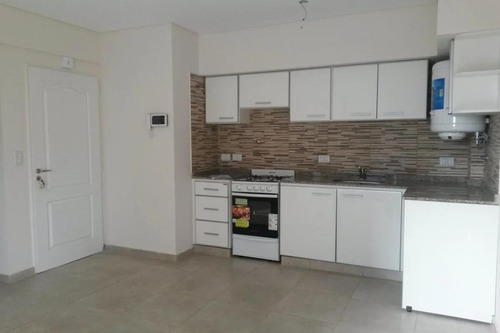 Departamento En Venta - 1 Dormitorio 1 Baño - Cochera - 47mts2 - Haedo