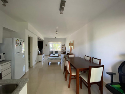 Venta Dúplex 2 Ambientes Cochera Parrilla Jardin