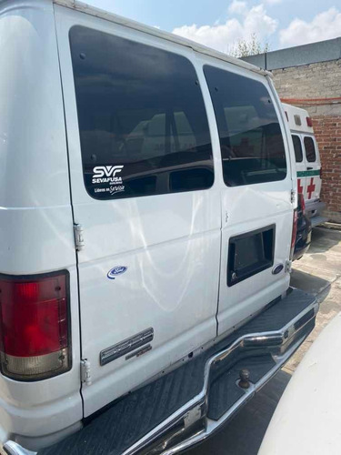 Ford Econoline 15 Pasajeros