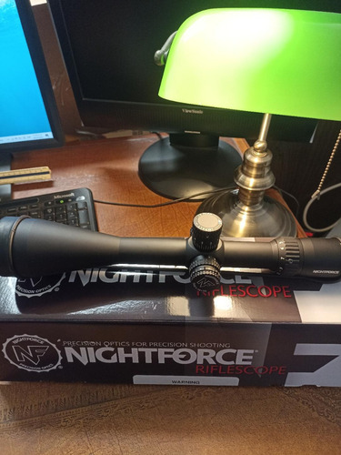 Nightforce/calidad Zeiss V8 5-20x56 30mm Alto Poder (Usado)