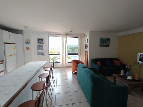 Imagen 5 de 12 de Confortable Apartamento Ubicado En Playa El Ángel