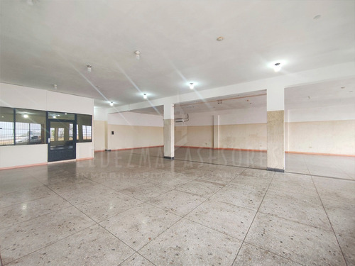 Imagen 3 de 18 de Ledezma Asesores Vende Edificación Comercial En Plena Avenida Paseo Orinoco, Ciudad Bolívar Venezuela