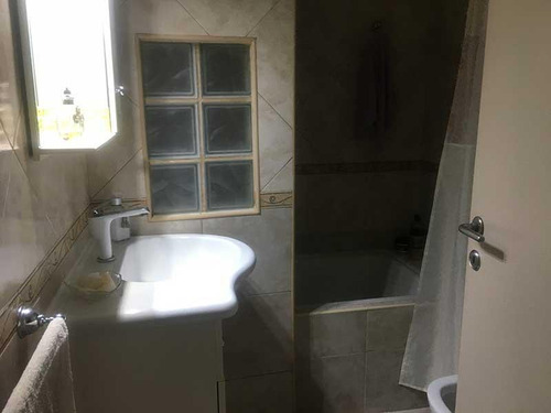 Imagen 10 de 15 de Casa 3 Ambientes Con Cochera