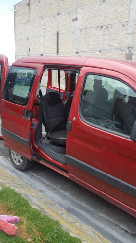 Imagen 9 de 11 de Peugeot Partner 1.6 Hdi Maxi Plus Mt 2011