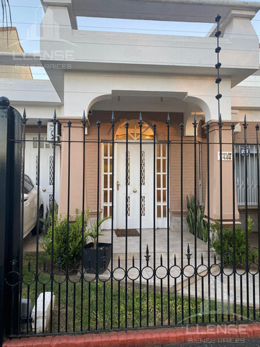 Casa 3 Ambientes Con Piscina - Barrio Los Cedros - Quilmes Oeste