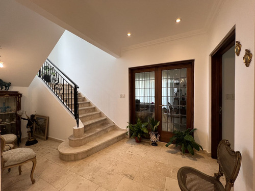 Casa En Venta En San Lucas, Canning, San Vicente