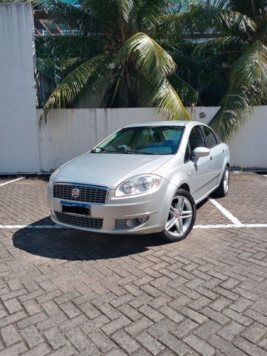 Fiat Linea 2011 1.8 16v Lx Flex 4p