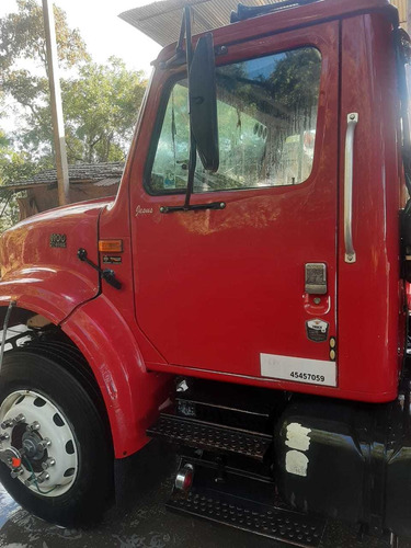 International 4900
