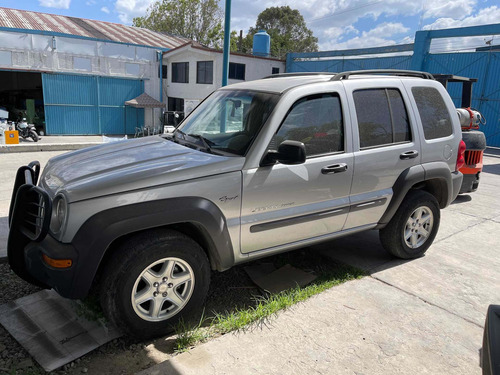Jeep Liberty Sport 4x2 At 2002