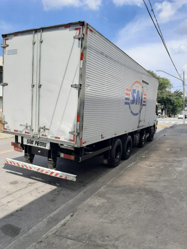 Imagem 11 de 15 de Mb 3030 Bitruck C/ Bau De 8,60 De Comprimento